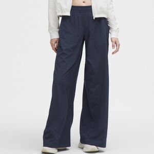 Lululemon Swift Navy Mid-Rise Wide-Leg Pants